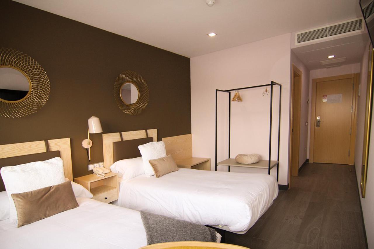 Hotel Mauros El Puig Екстер'єр фото