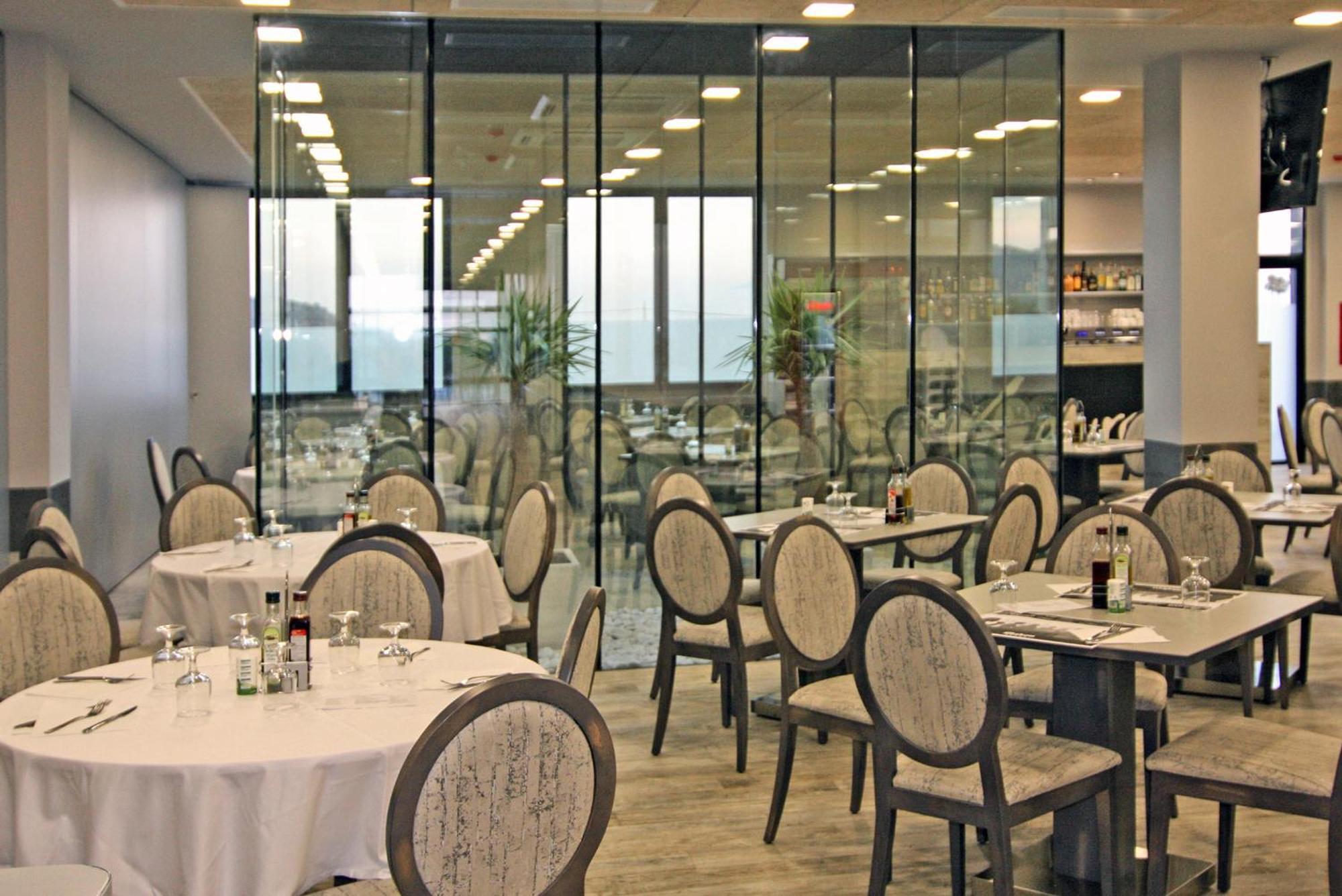 Hotel Mauros El Puig Екстер'єр фото