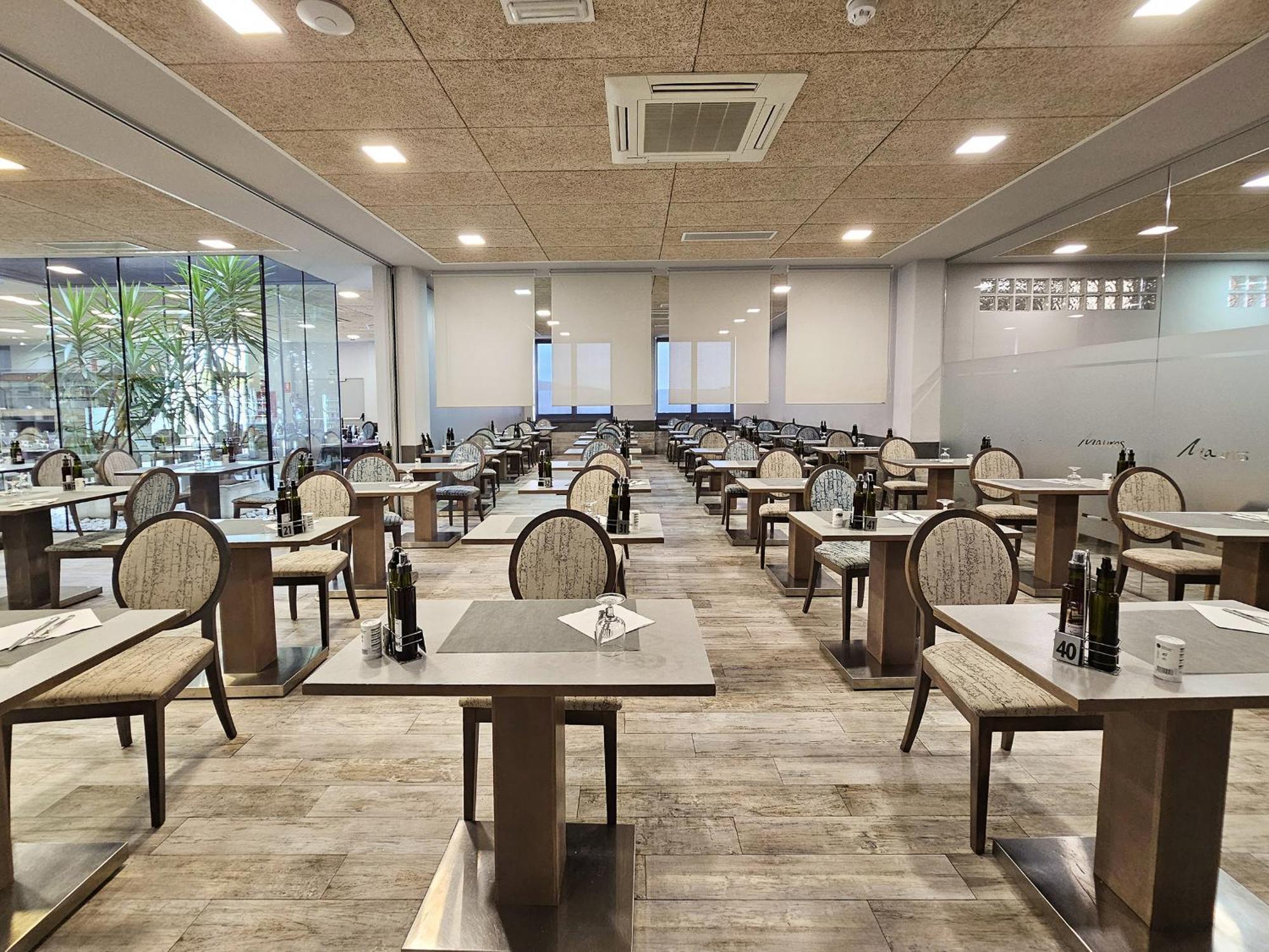 Hotel Mauros El Puig Екстер'єр фото
